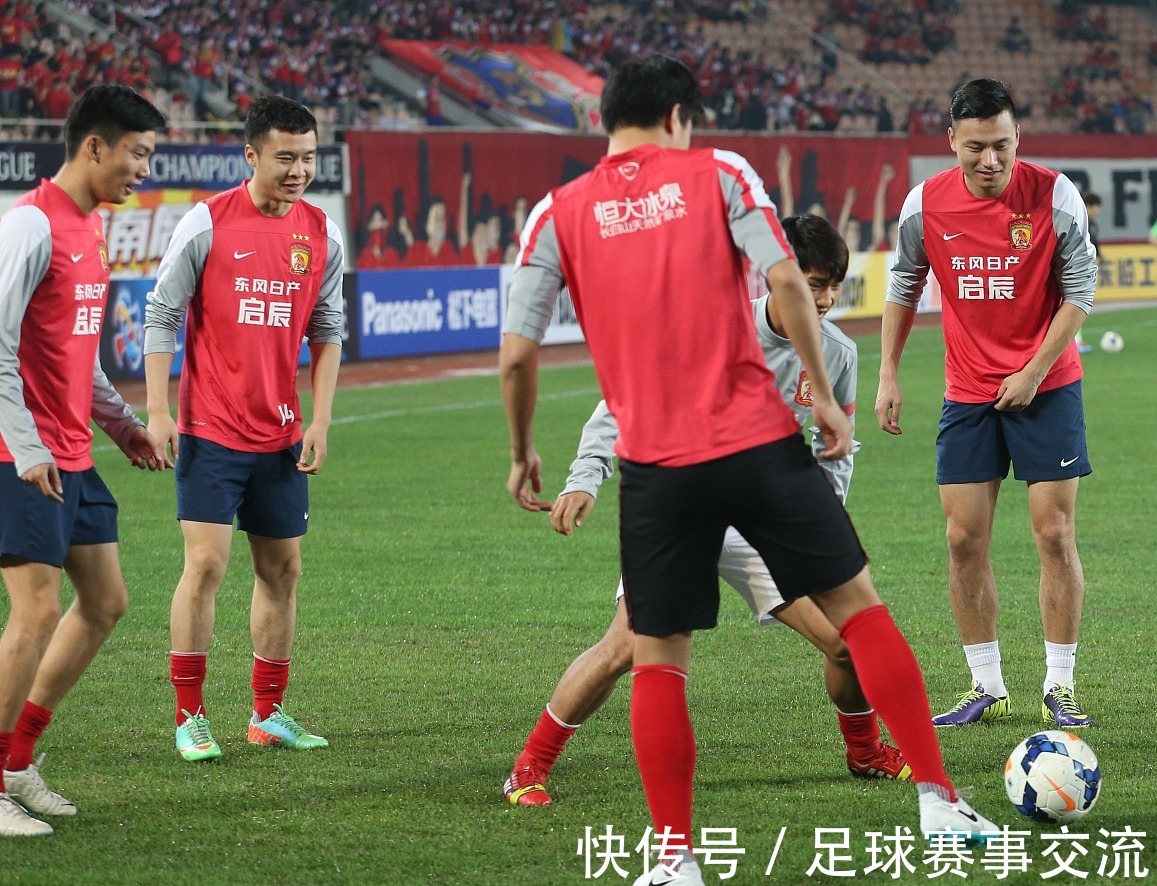 冬窗加盟米兰？罗马诺：莱万不会在1月离开巴萨（罗马诺：莱万1月留在巴萨，冬窗投米兰无望）