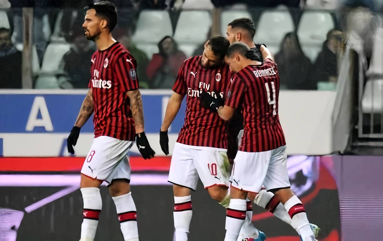 尤文官方：加蒂右膝内侧半月板受伤，将接受手术（尤文官宣：加蒂右膝内侧半月板受伤，已安排手术）